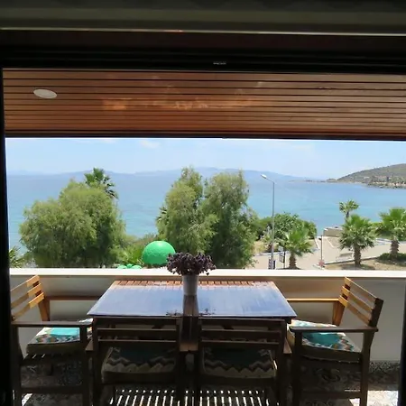 Derin Ev-sevgi Yolunda Denize Sifir Full Manzarali Lejlighed Datça